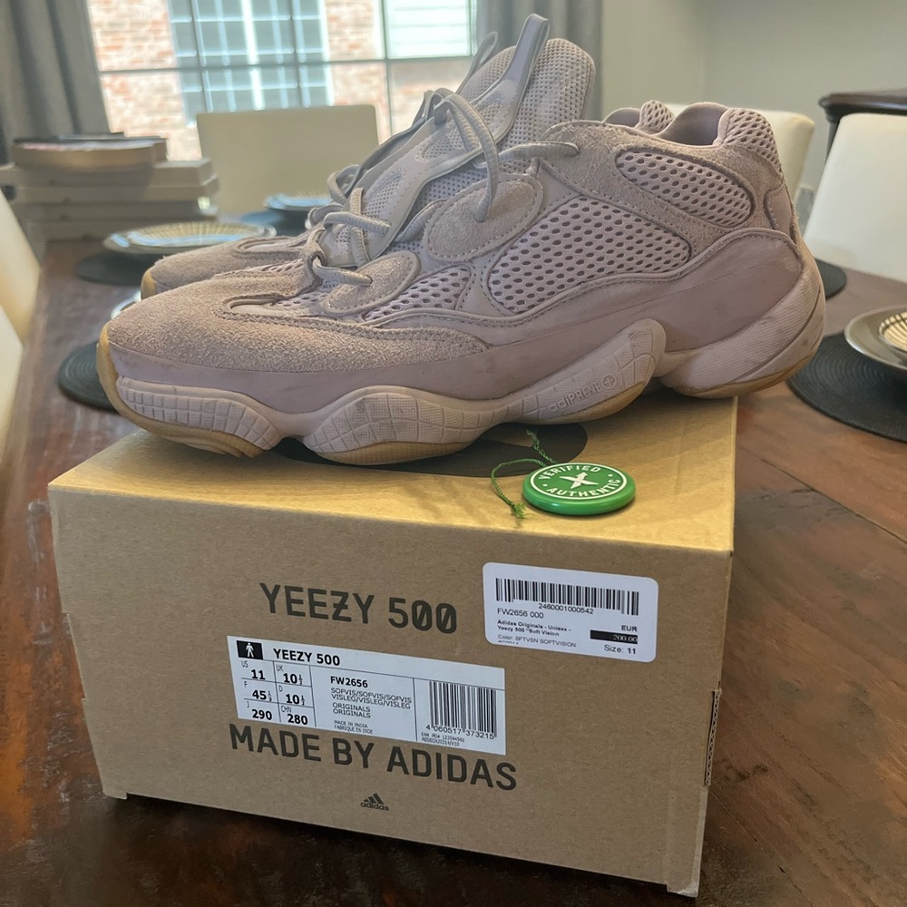 Adidas Yeezy Soft Vision